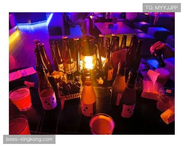 瑞安·洛赫特训练完直接去夜店蹦迪？这体力分配也太离谱了